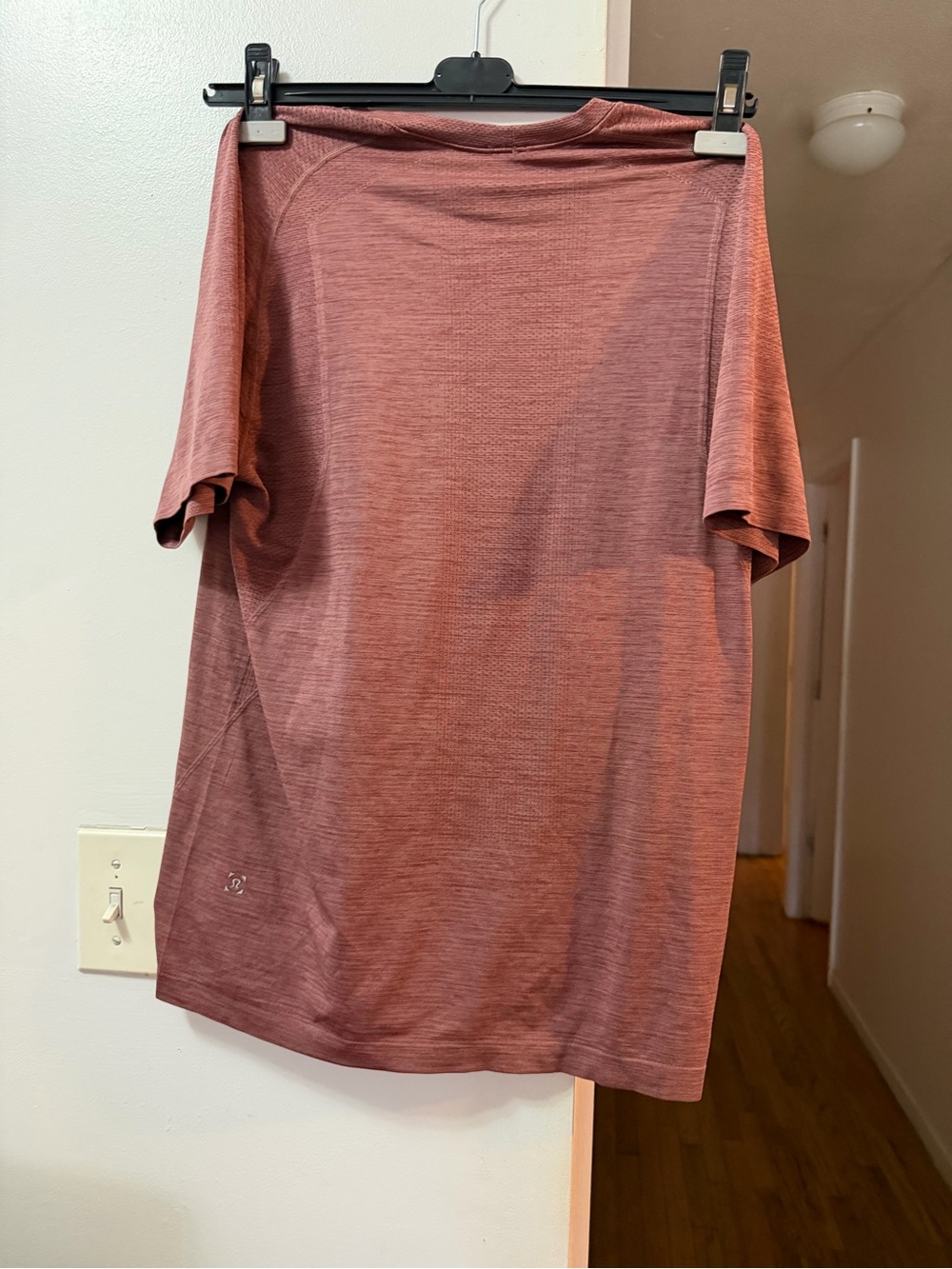 lululemon athletica Men's Heathered Rust Short-Sleeve Tee